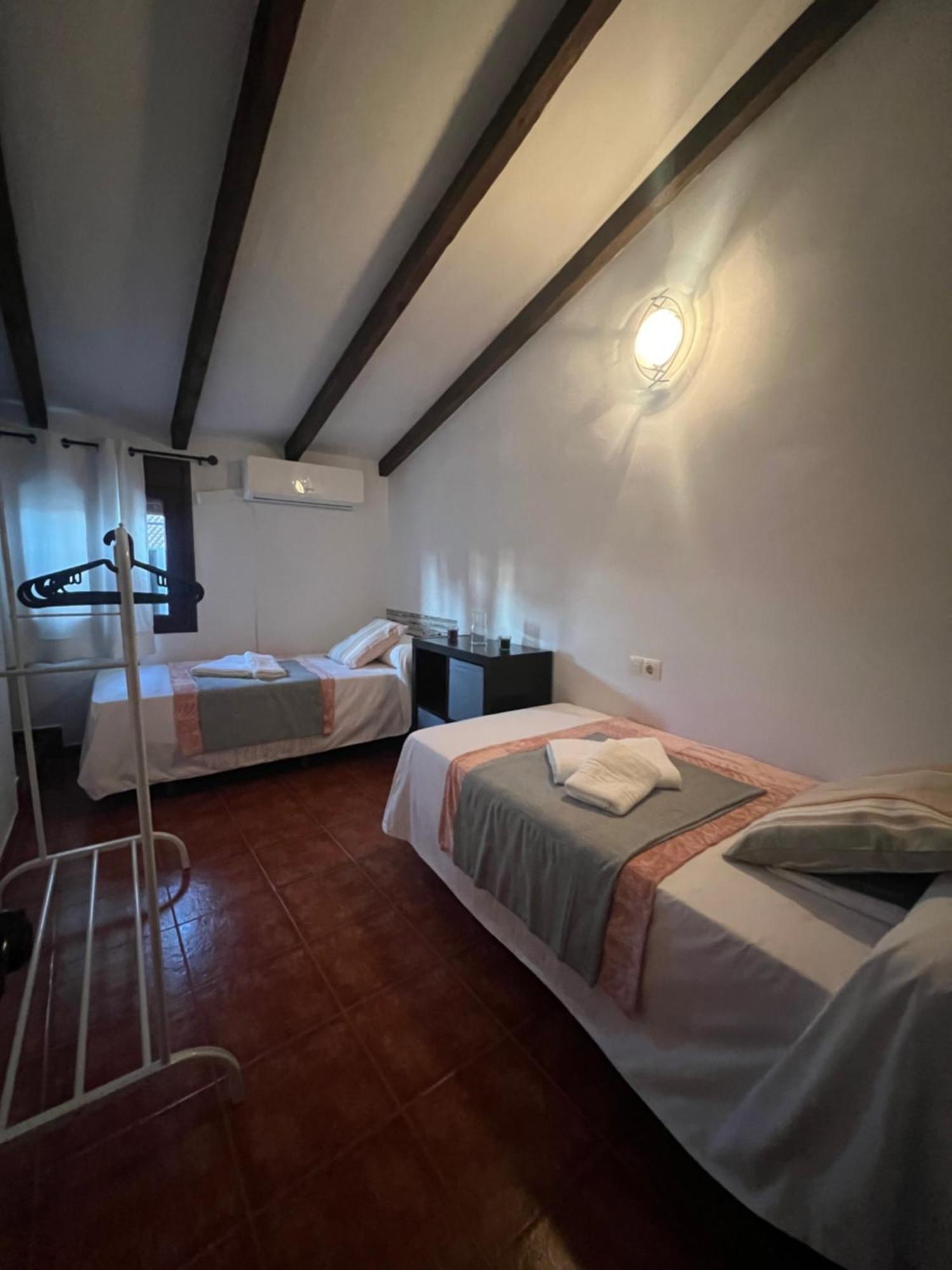 Casa Pancho Villa Zahara De La Sierra Luaran gambar